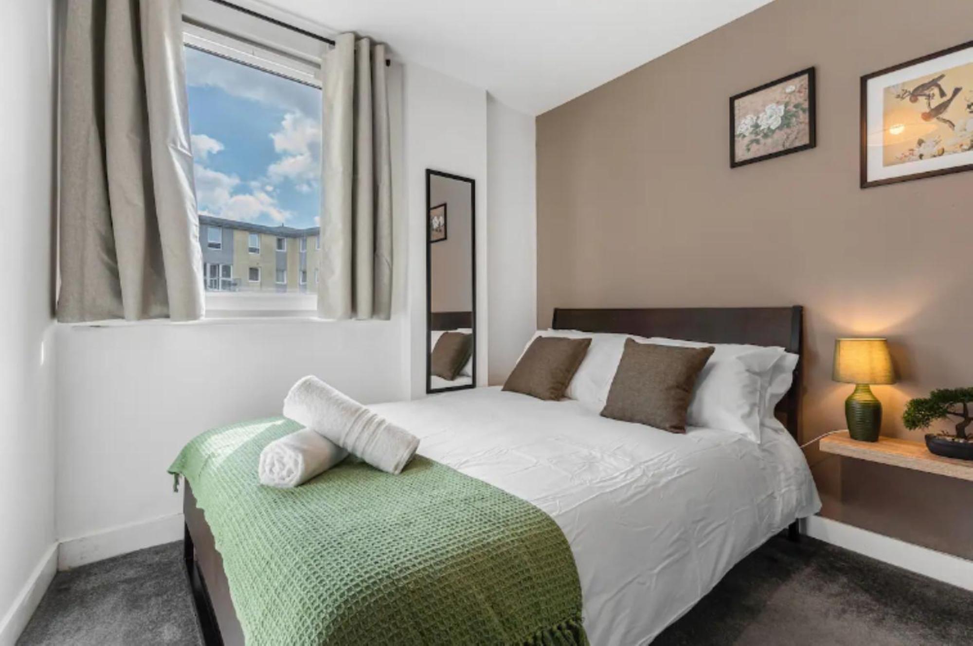 Oriental Suite 2 Bed 2 Bath Netflix And Free Parking, Games- Maihom Birmingham Exteriör bild